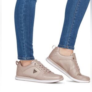 EUC Guess sneakers light pink size 9 womens fashion sneakers